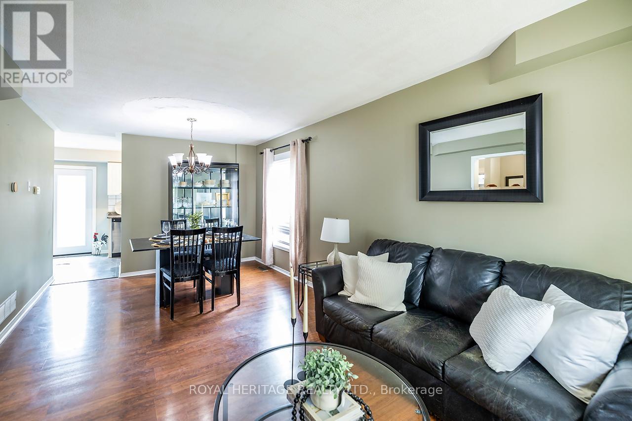 Property at 15 MERRYFIELD COURT image 5