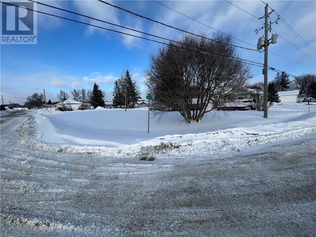 1 Mangan Lane, Warren, Ontario  P0H 2N0 - Photo 3 - 2122974