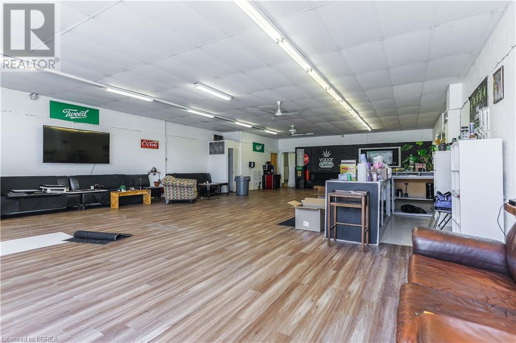 170 Charing Cross Street Unit# 1, Brantford, Ontario  N3T 2J4 - Photo 4 - 40742328