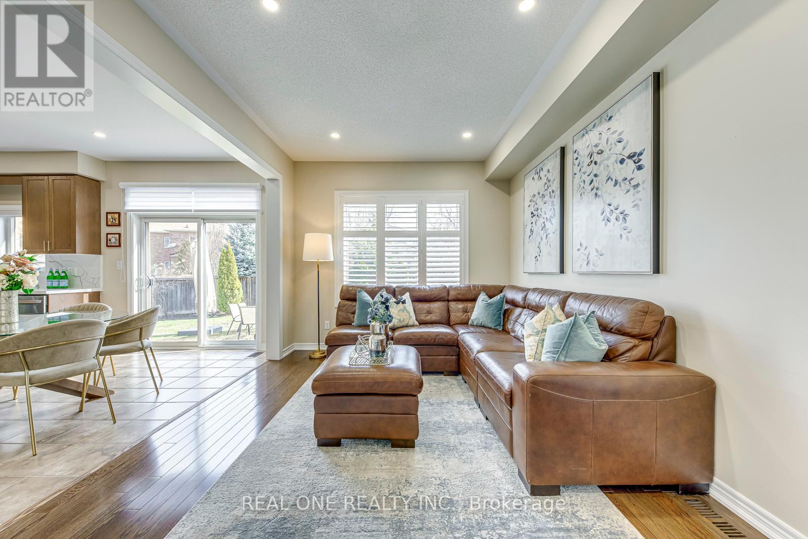 3133 Hiram Terrace, Oakville (Go Glenorchy), Ontario  L6M 0P7 - Photo 20 - W12228403