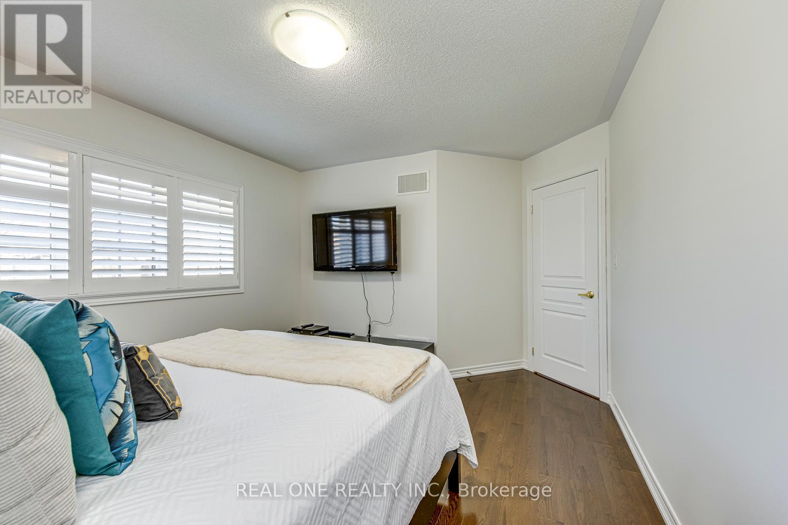 3133 Hiram Terrace, Oakville (Go Glenorchy), Ontario  L6M 0P7 - Photo 35 - W12228403