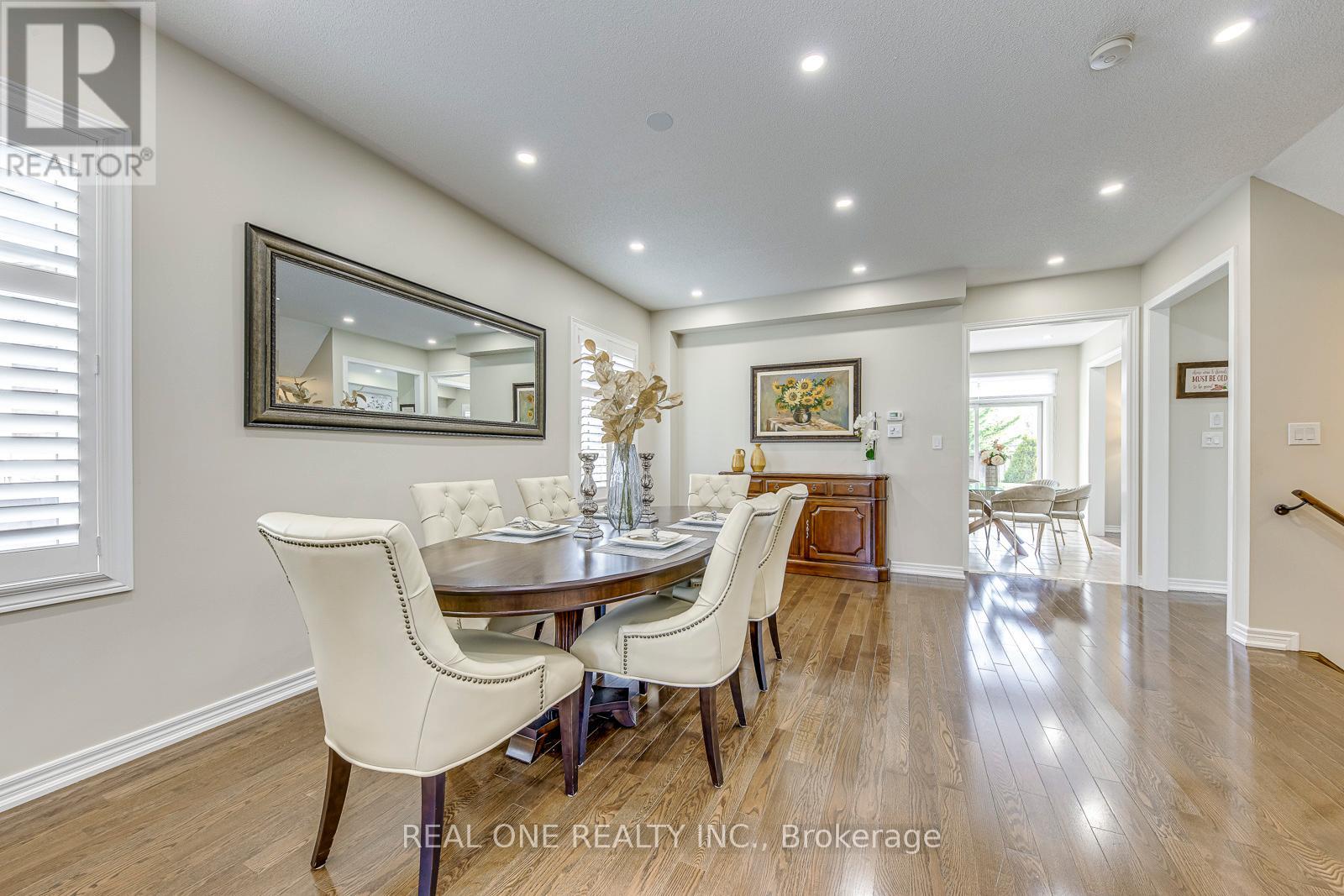 3133 Hiram Terrace, Oakville (Go Glenorchy), Ontario  L6M 0P7 - Photo 7 - W12228403