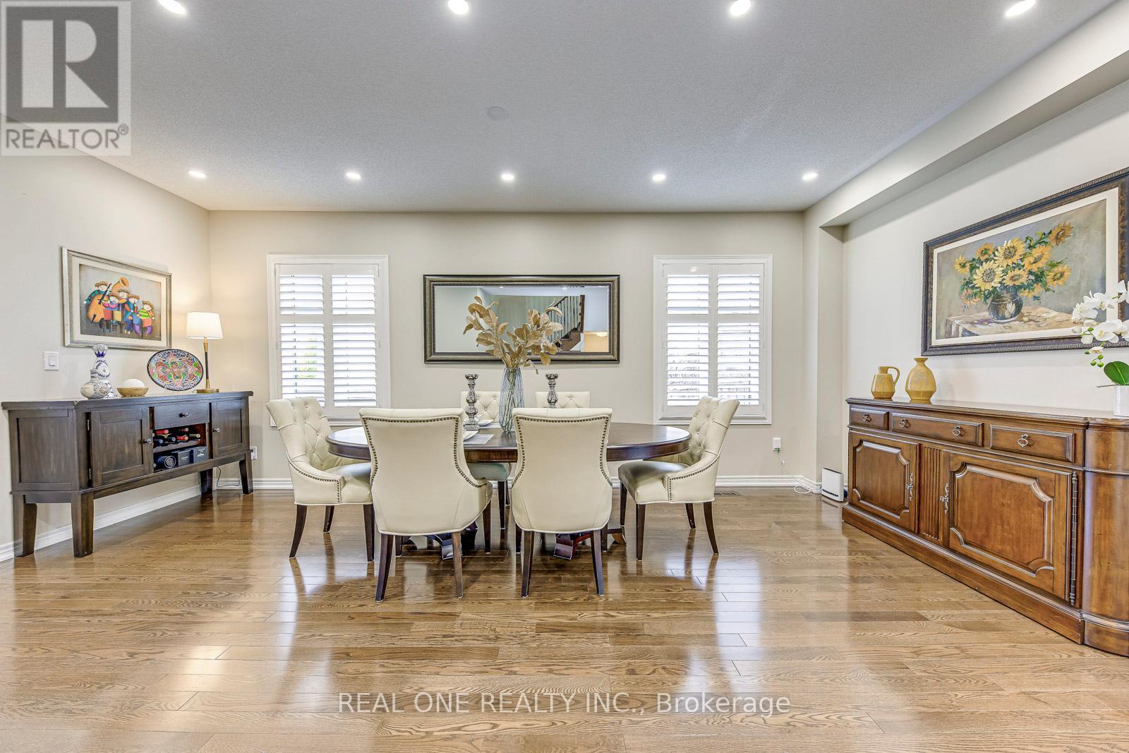 3133 Hiram Terrace, Oakville (Go Glenorchy), Ontario  L6M 0P7 - Photo 8 - W12228403