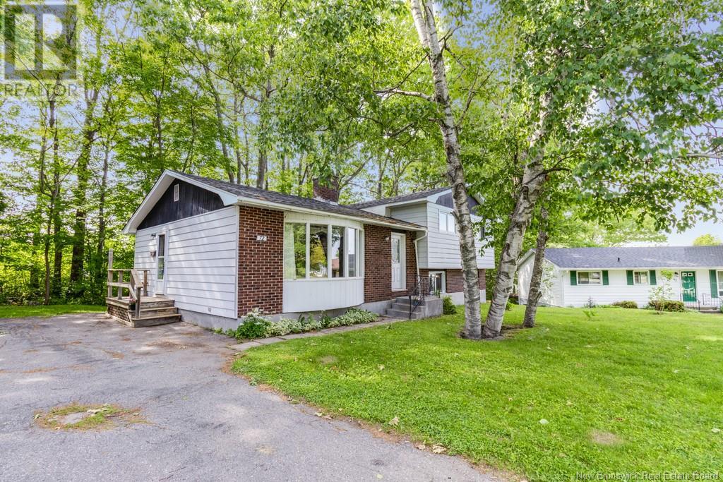 Property at 72 Lily Street image 4