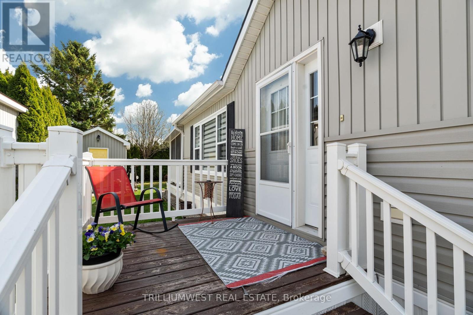 #29 Rowan - 77307 Bluewater Highway, Bluewater, Ontario  N0M 1G0 - Photo 3 - X12135821