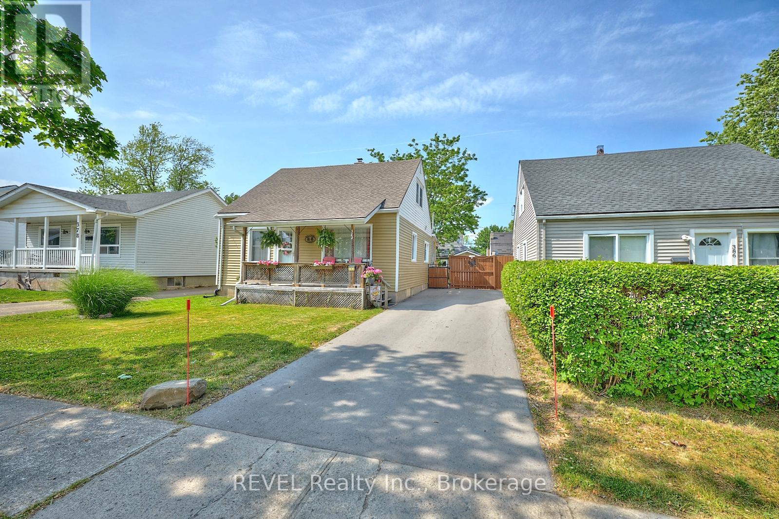 Property at 382 HENNEPIN AVENUE image 2