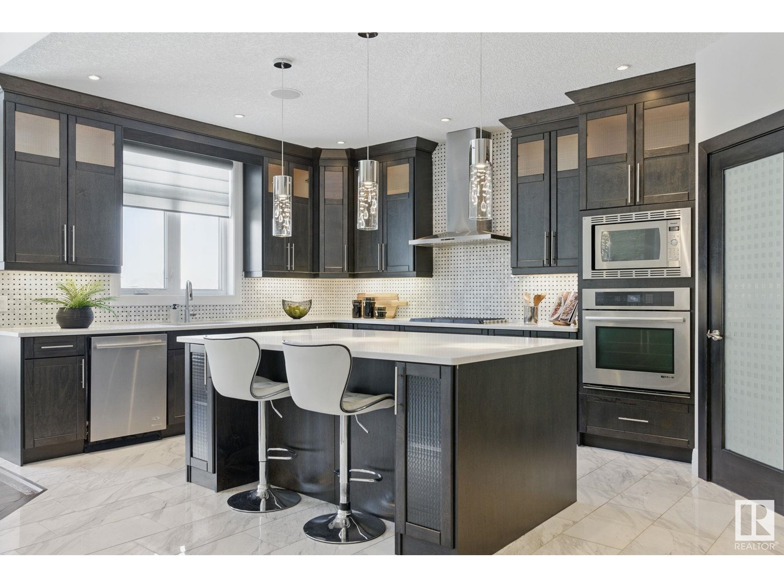 Property at 3713 CAMERON HEIGHTS PL NW image 3