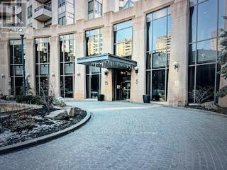 818 - 15 NORTHTOWN WAY, Toronto, Ontario
