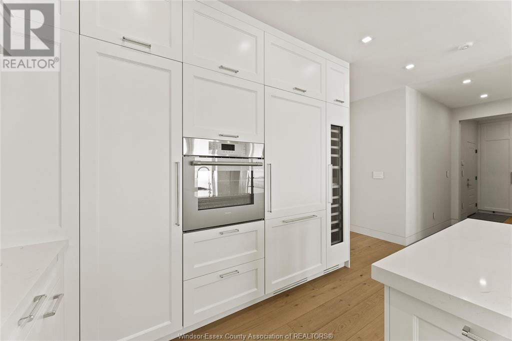Property at 1252 SHORELINE image 5