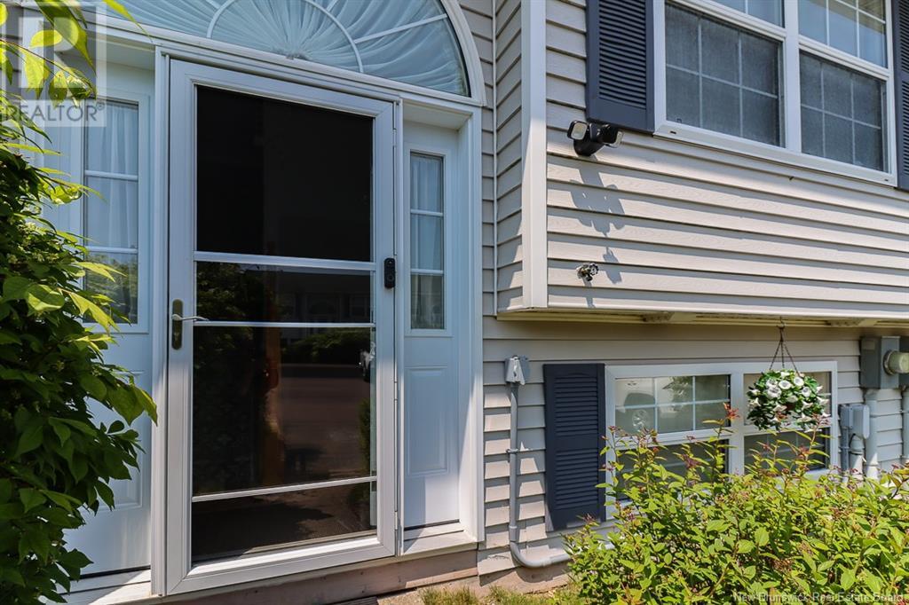 Property at 27 Longview Court image 4