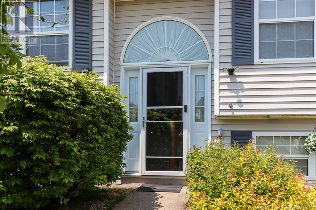 Property at 27 Longview Court image 3