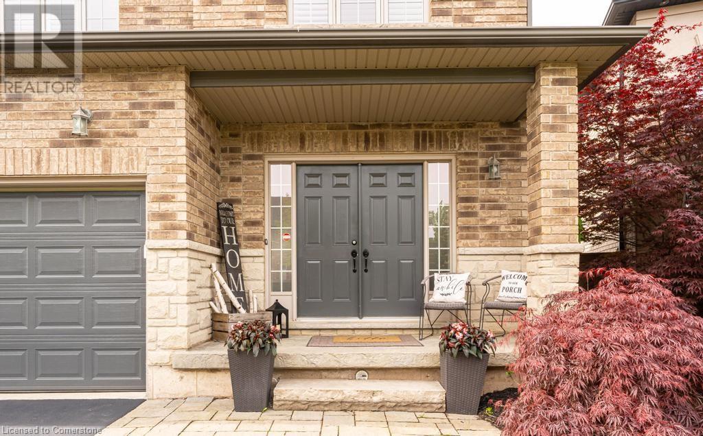 Property at 127 GARINGER Crescent image 2