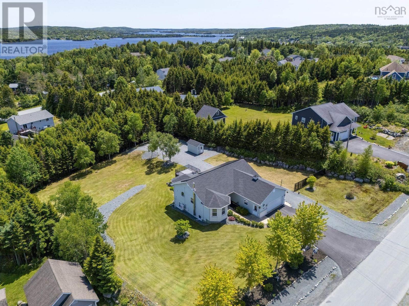 Property at 87 Candlewood Drive image 2