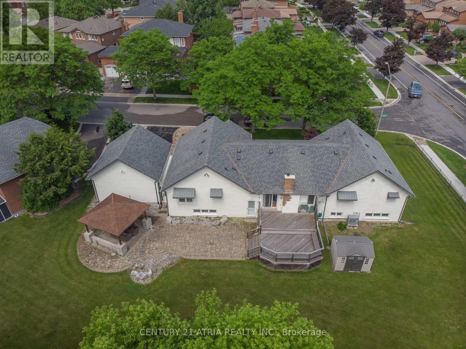 2 Norwich Drive, Markham, Ontario  L3P 6R9 - Photo 20 - N12223248