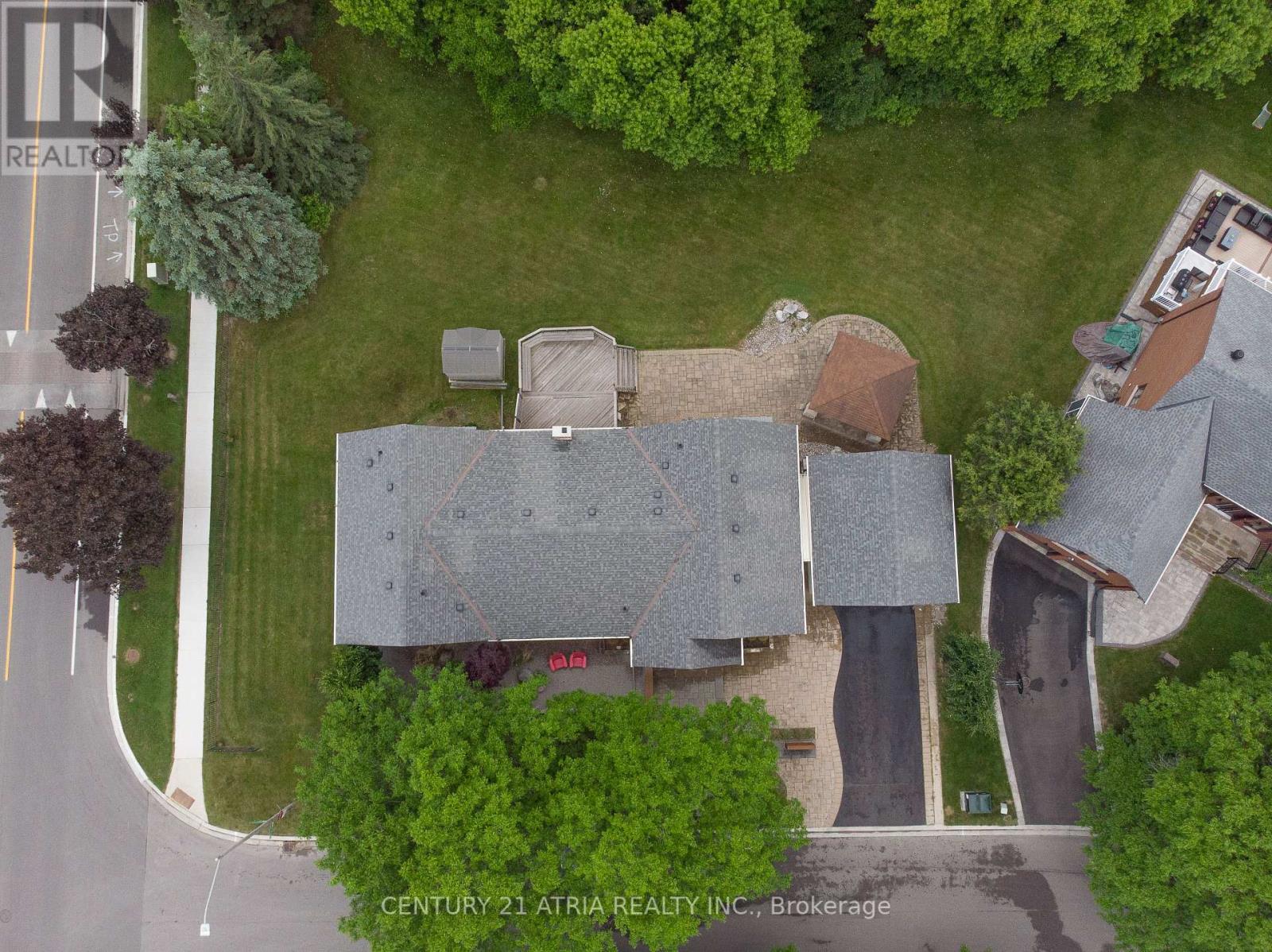 2 Norwich Drive, Markham, Ontario  L3P 6R9 - Photo 21 - N12223248