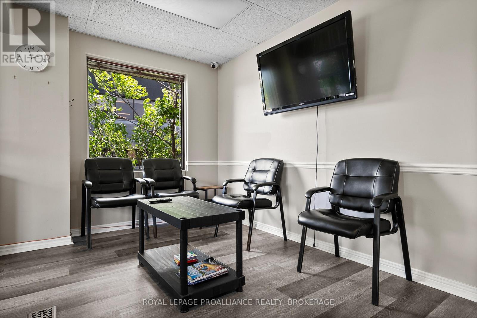 271 Concession Street, Kingston, Ontario  K7K 2B7 - Photo 8 - X12228626