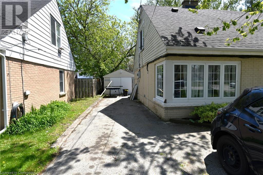 Property at 2070 CHURCHILL Avenue image 5