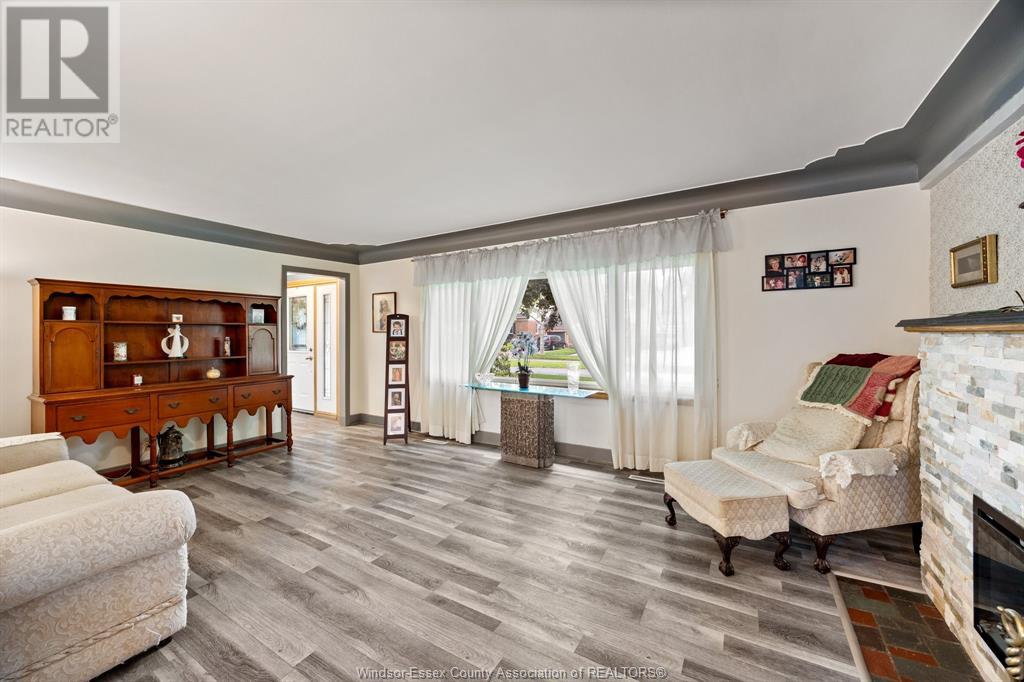 Property at 859 ISABELLE PLACE image 5