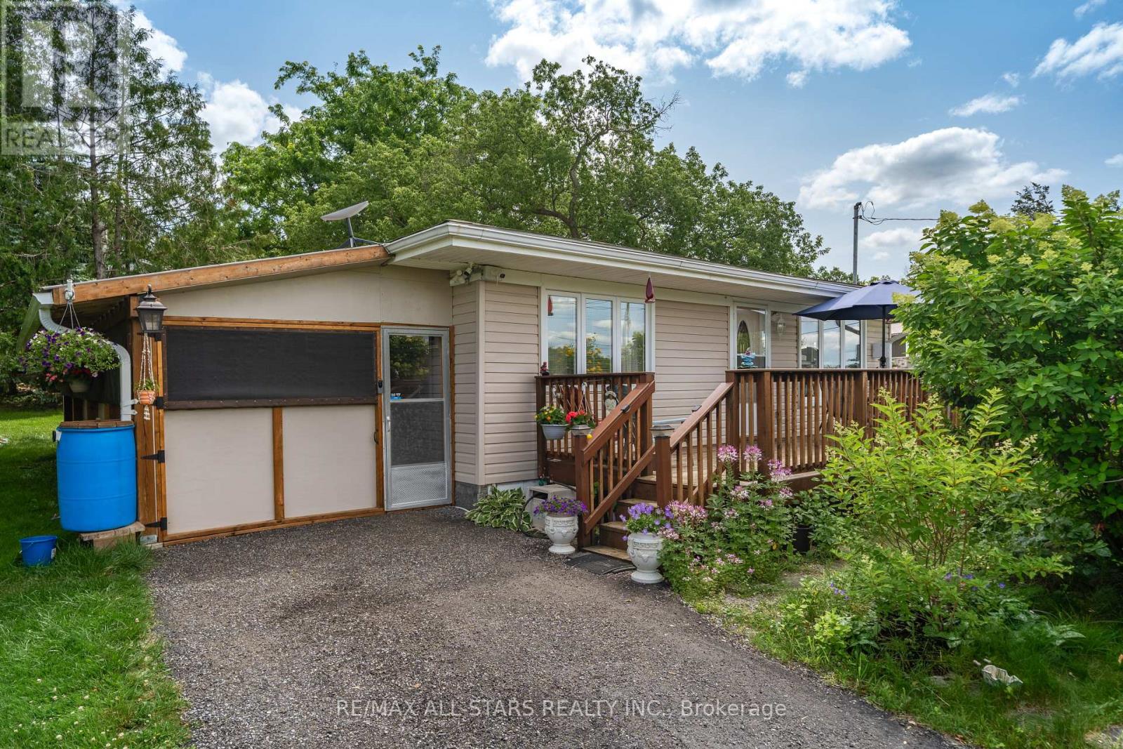 911 County Rd. 38, Trent Hills, Ontario  K0L 1L0 - Photo 3 - X12228701