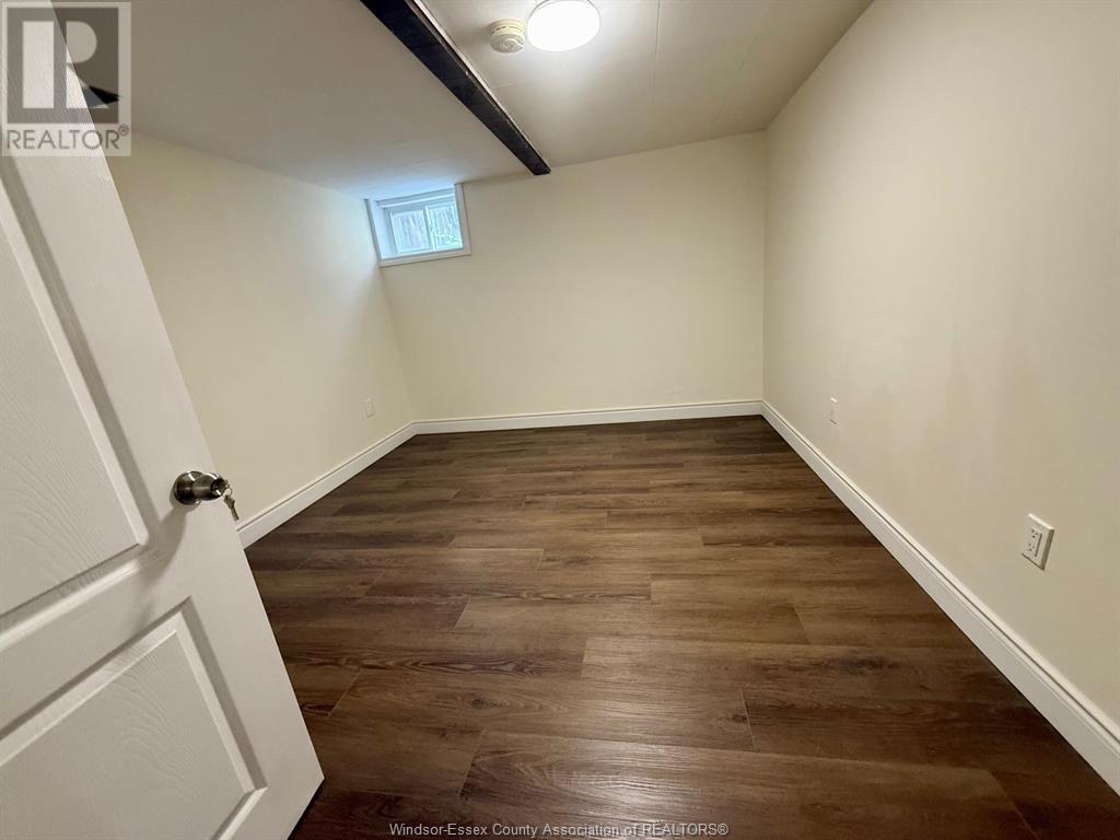 1697 Westcott Unit# Lower, Windsor, Ontario  N8Y 4C1 - Photo 6 - 25015412