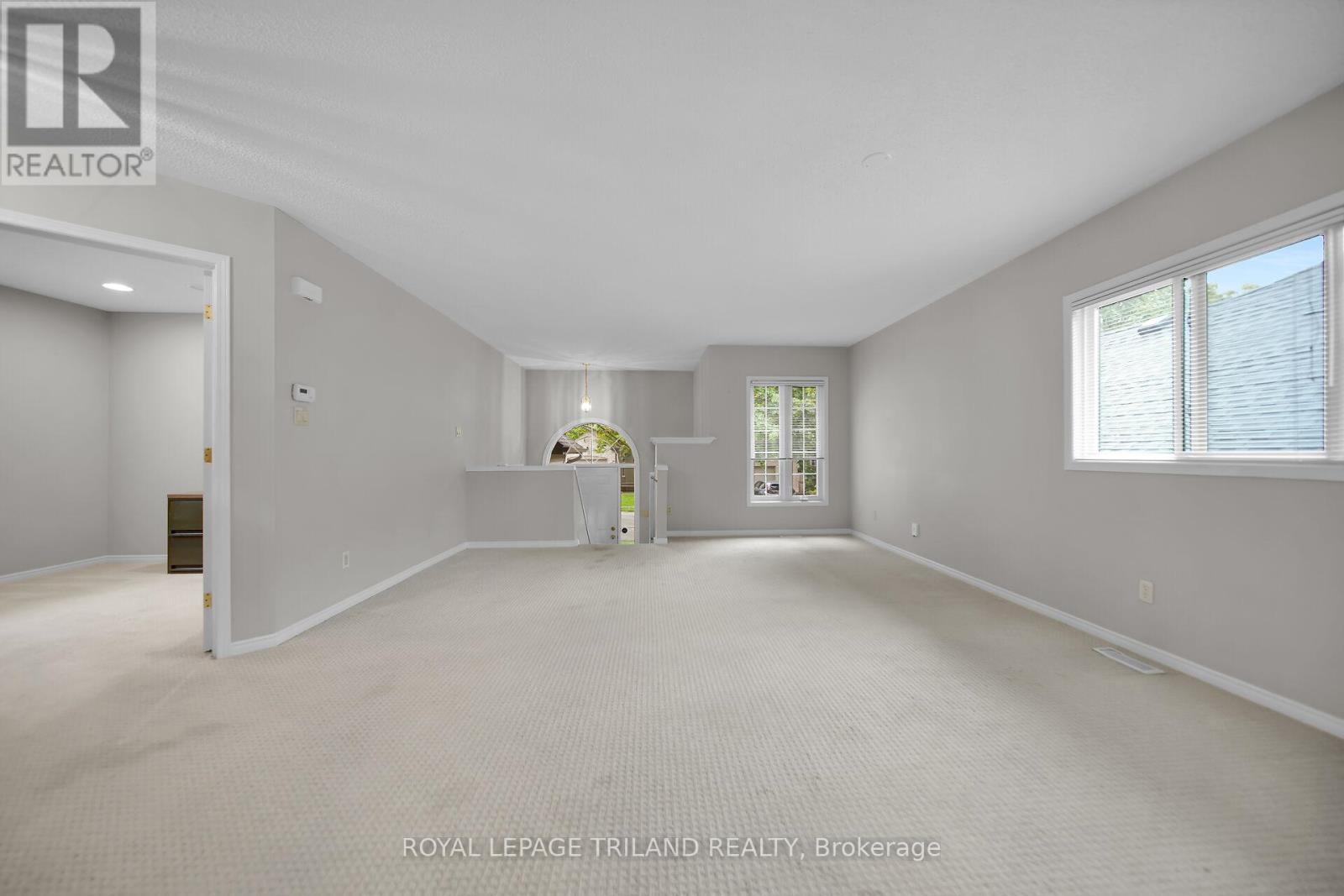 Property at 4 - 1499 BYRON BASELINE ROAD image 5