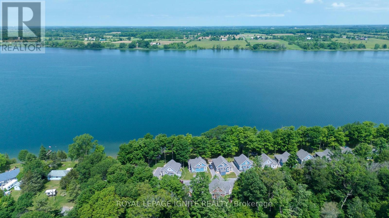 208 - 19 Summer Village Lane, Prince Edward County (Athol), Ontario  K0K 1P0 - Photo 45 - X12219067