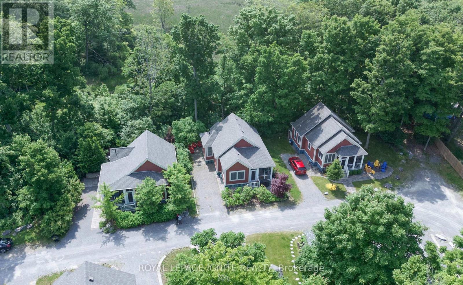 208 - 19 Summer Village Lane, Prince Edward County (Athol), Ontario  K0K 1P0 - Photo 42 - X12219067