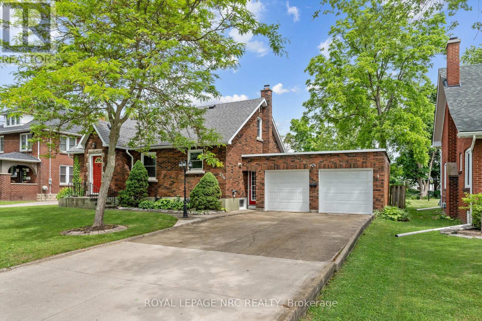 236 Highland Avenue, Fort Erie, Ontario  L2A 2X7 - Photo 4 - X12228607