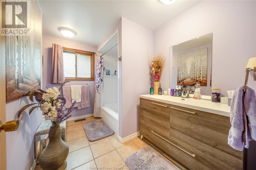 7182 Isabelle Court, Windsor, Ontario  N8S 4J7 - Photo 21 - 25015396