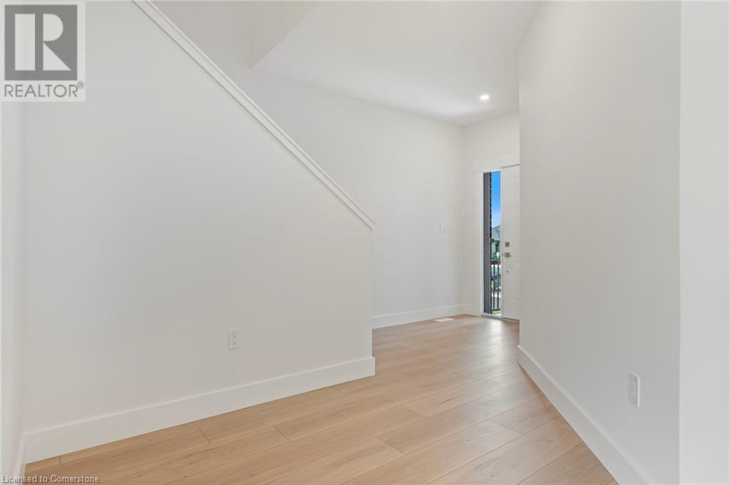 Property at 123 AMBER Street image 5