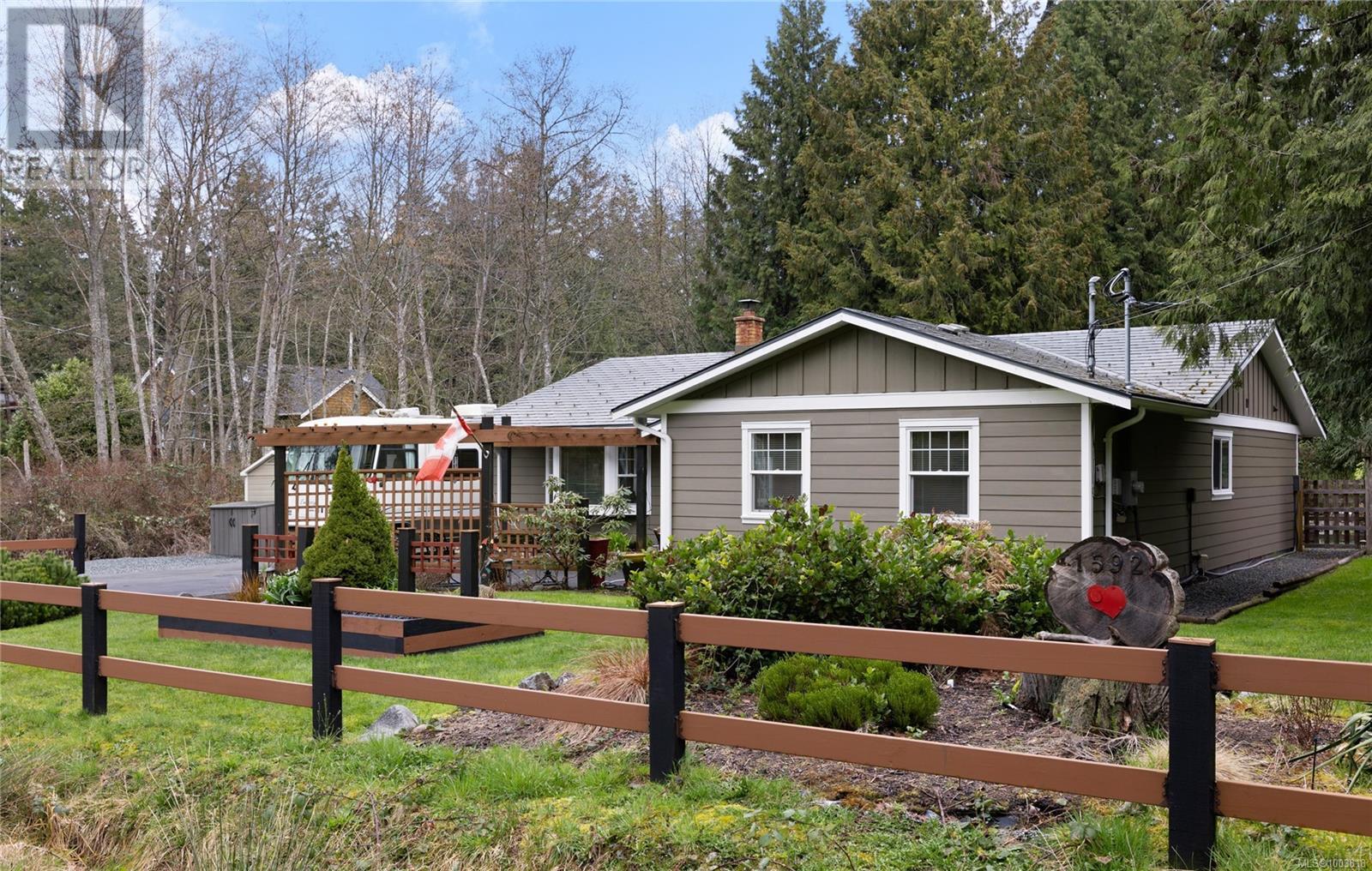 Property at 1592 Beaver Creek Wharf Rd image 1