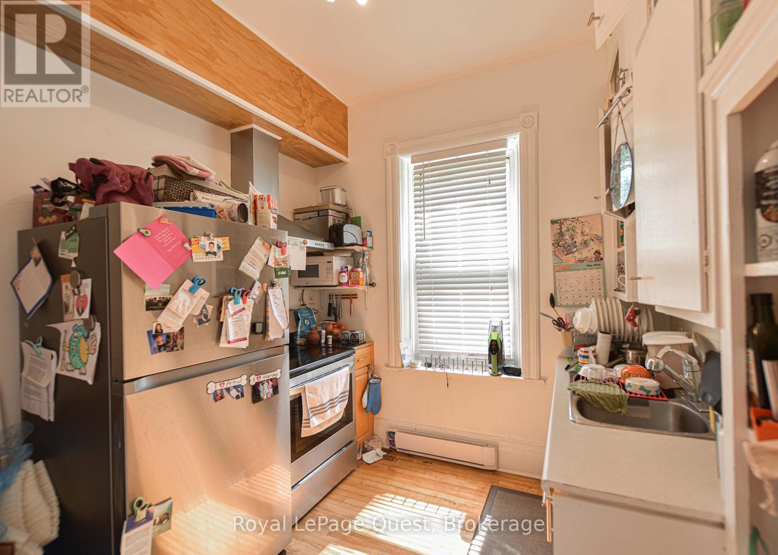120 Brant Street E, Orillia, Ontario  L3V 1Z2 - Photo 36 - S12228741