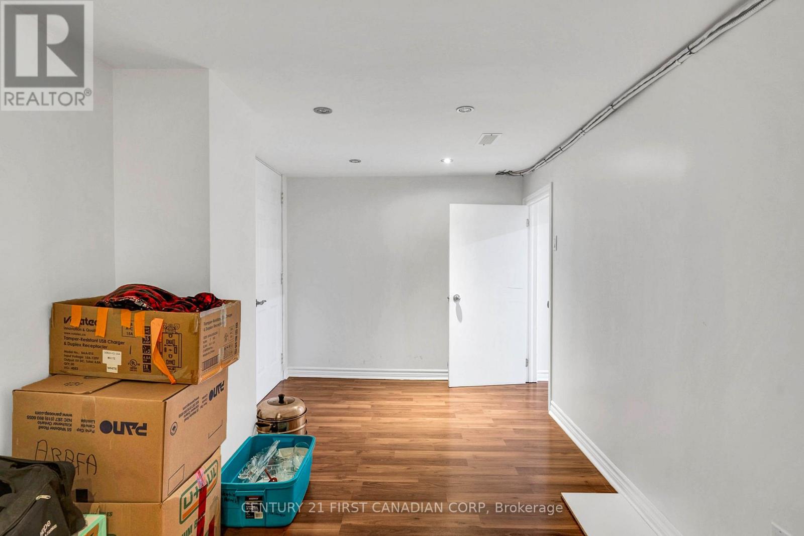 4 Freshspring Drive, Brampton (Sandringham-Wellington), Ontario  L6R 3H6 - Photo 43 - W12228854