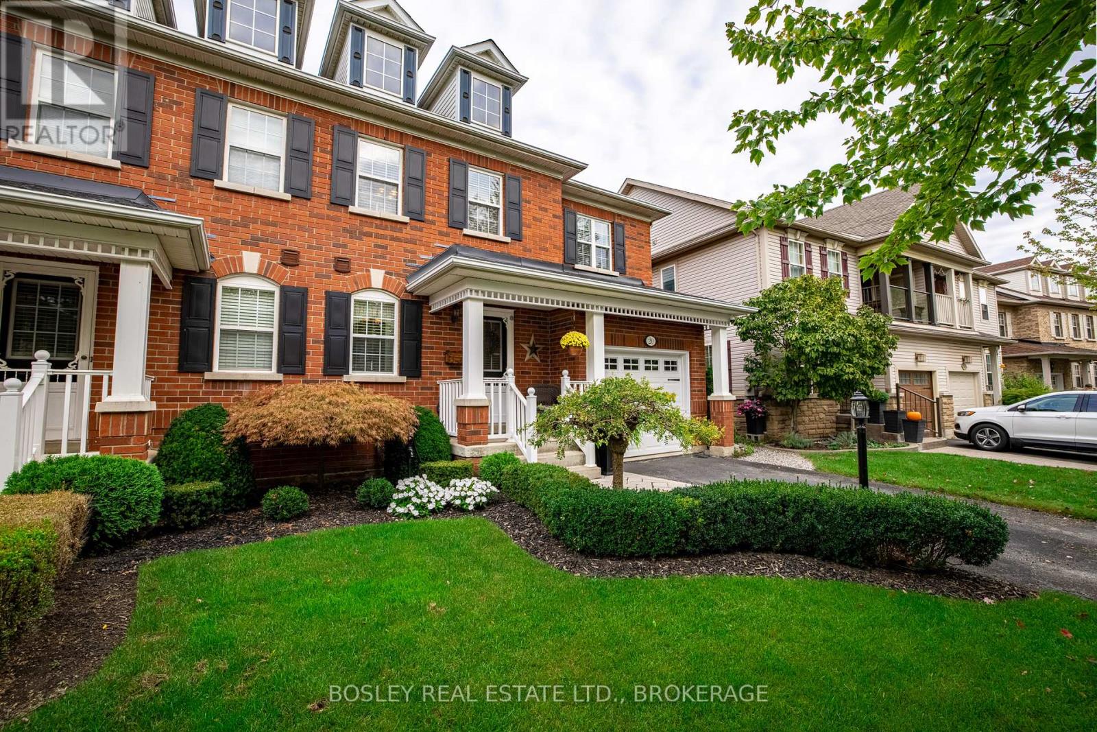 Property at 20 ROBERTSON ROAD image 3