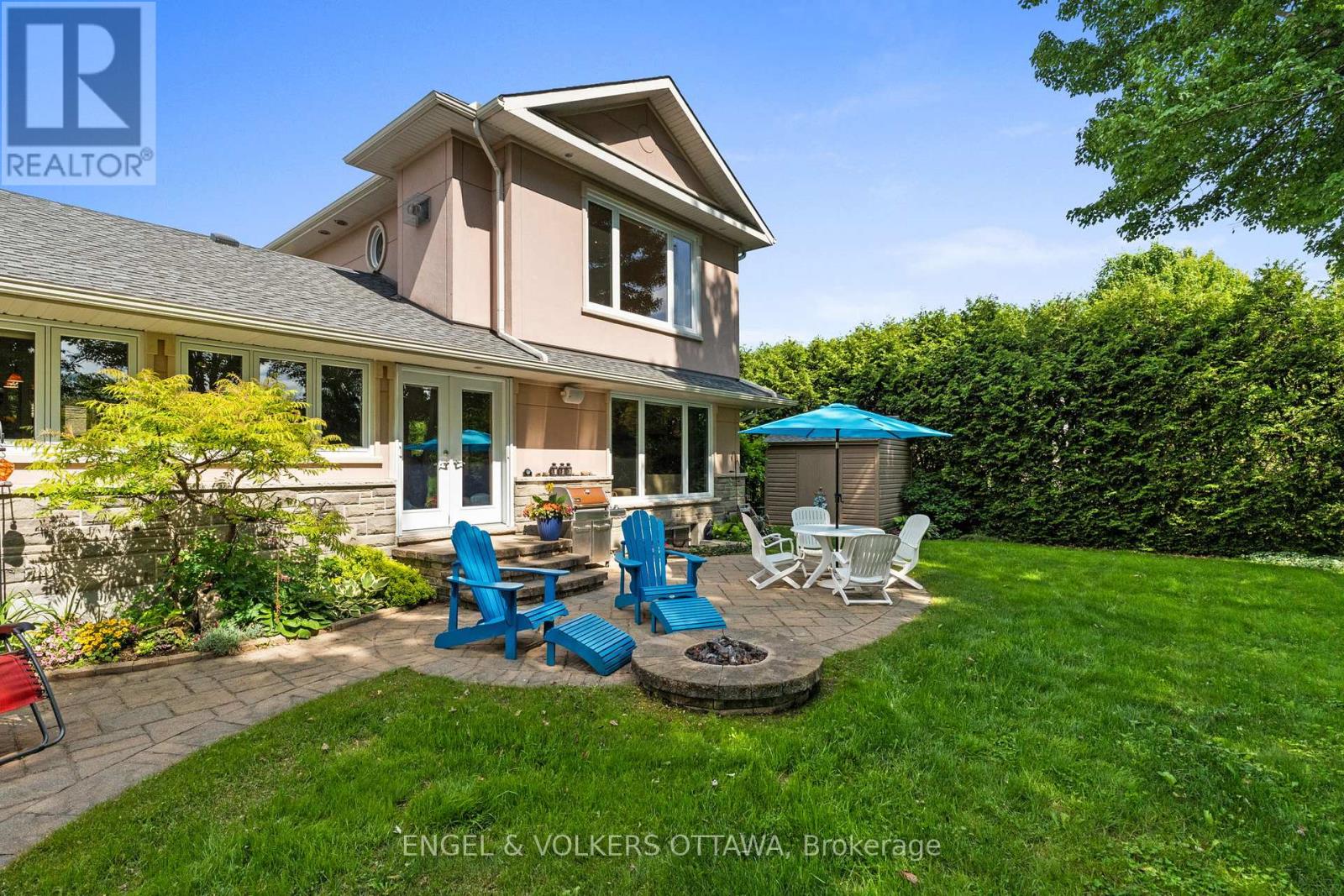 24 Doris Avenue, Ottawa, Ontario  K1T 3W8 - Photo 40 - X12228876