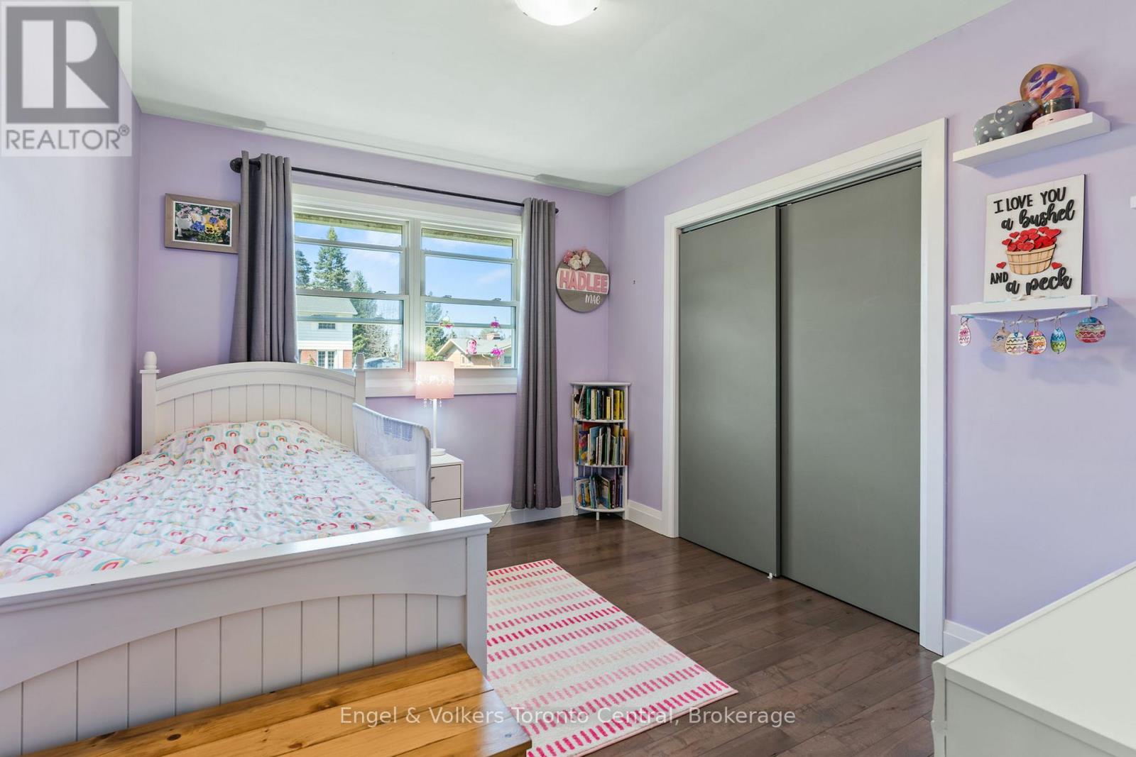 583 6th Street W, Owen Sound, Ontario  N4K 3L2 - Photo 18 - X12118265
