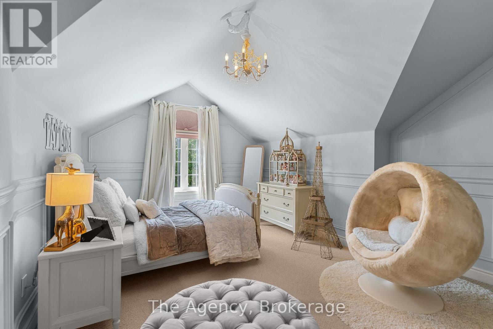 297 Fritillary Street, Oakville, Ontario L6L 6W7 - Photo 34 - W12228939