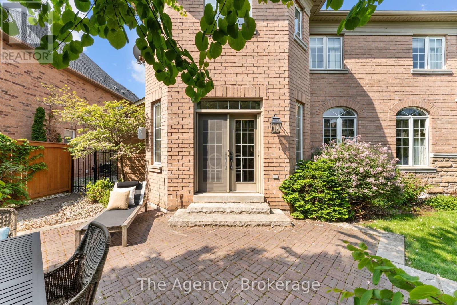 297 Fritillary Street, Oakville, Ontario L6L 6W7 - Photo 42 - W12228939