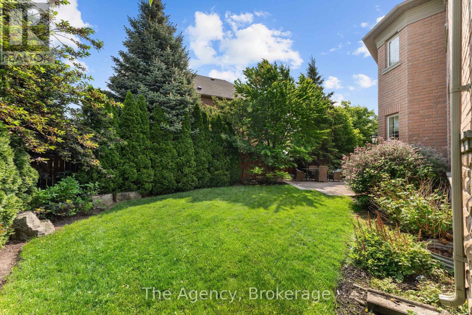 297 Fritillary Street, Oakville, Ontario L6L 6W7 - Photo 45 - W12228939