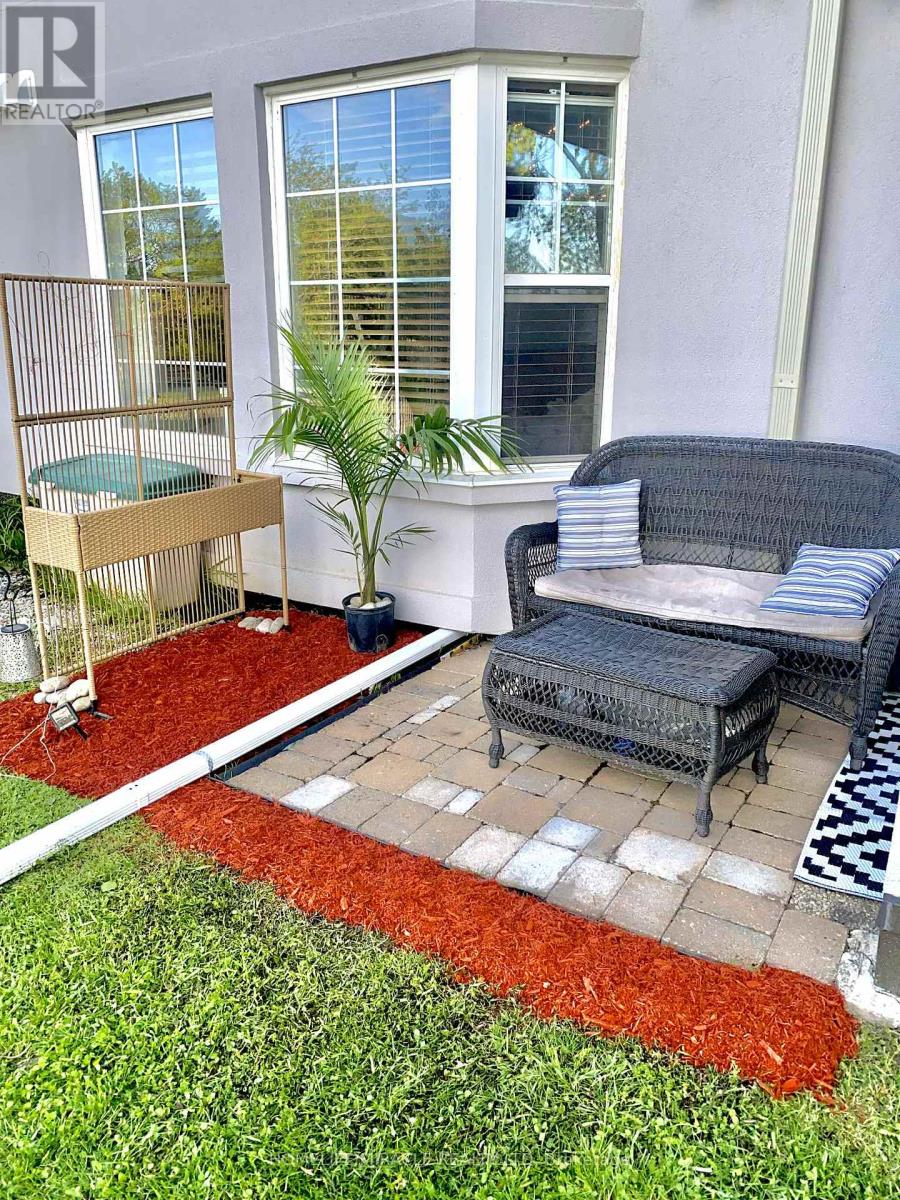 Property at 105 - 1411 WALKER'S LINE image 2