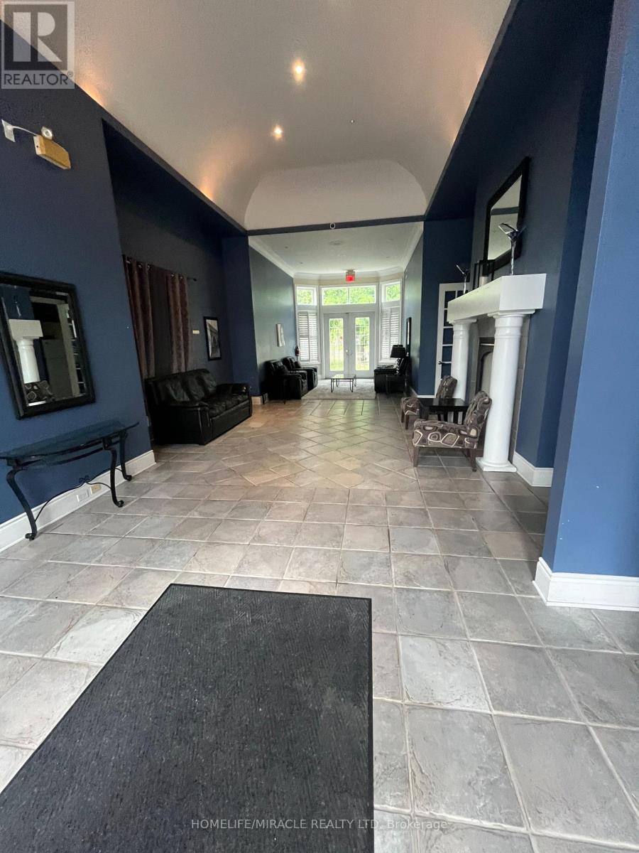 Property at 105 - 1411 WALKER'S LINE image 3