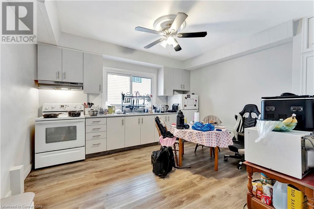 82 Albert Street 3