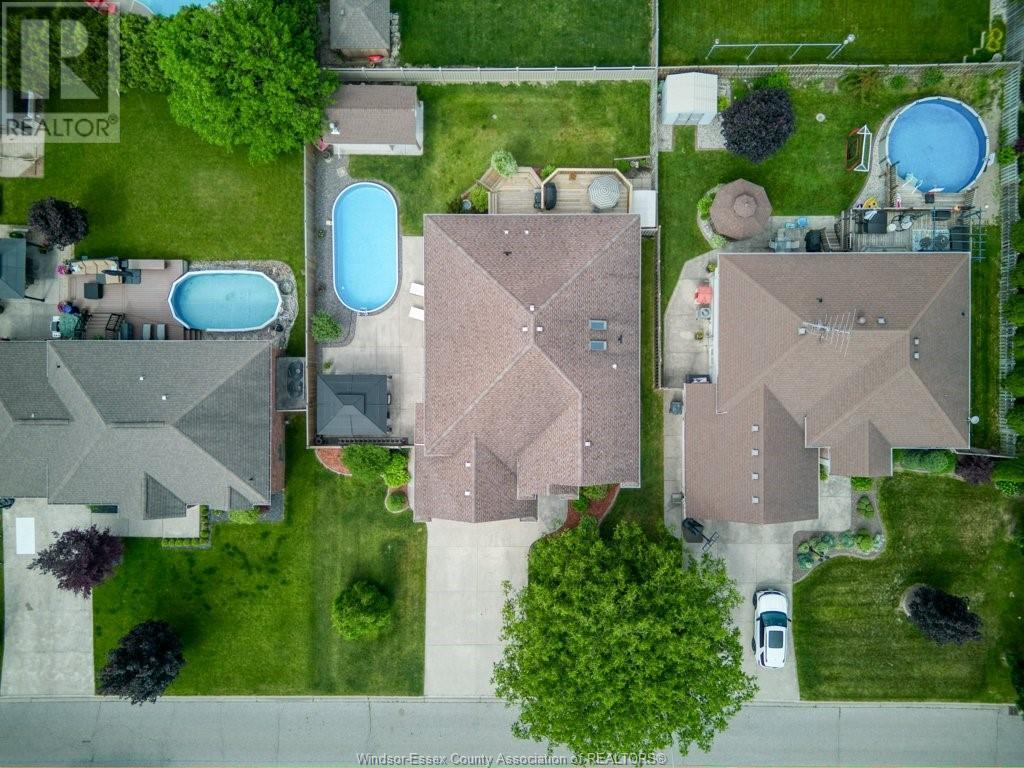 Property at 1705 CHORNOBY CRESCENT image 4