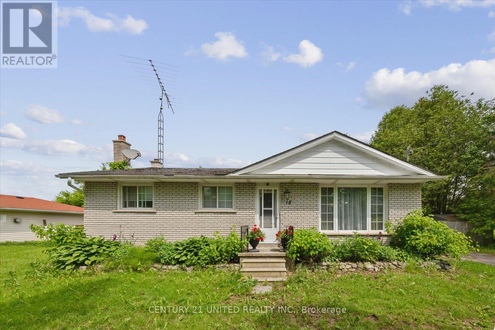 Property at 18 CEDARVIEW DRIVE image 1