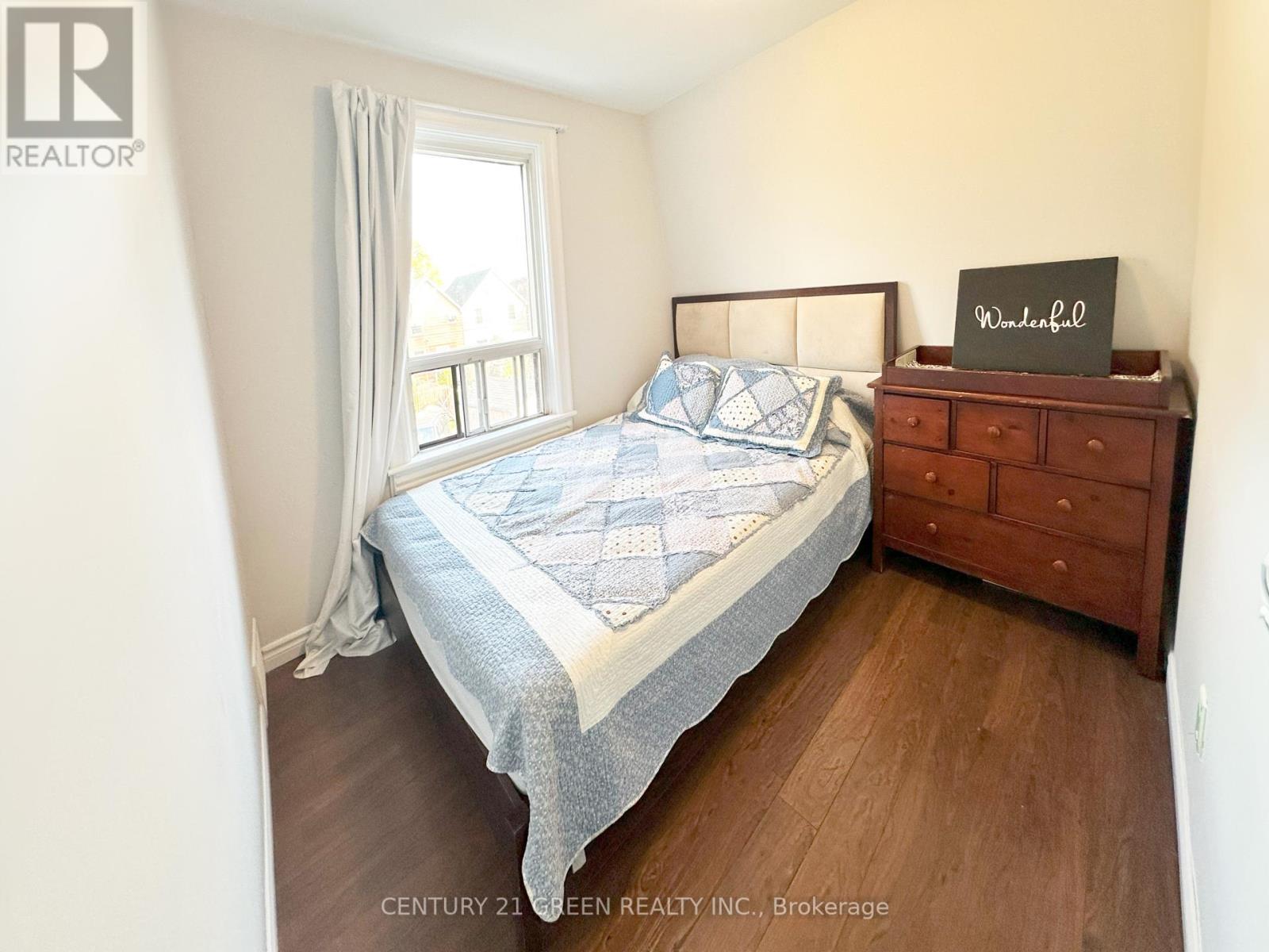 61 Francis Street, Hamilton, Ontario  L8L 3V2 - Photo 10 - X12196512