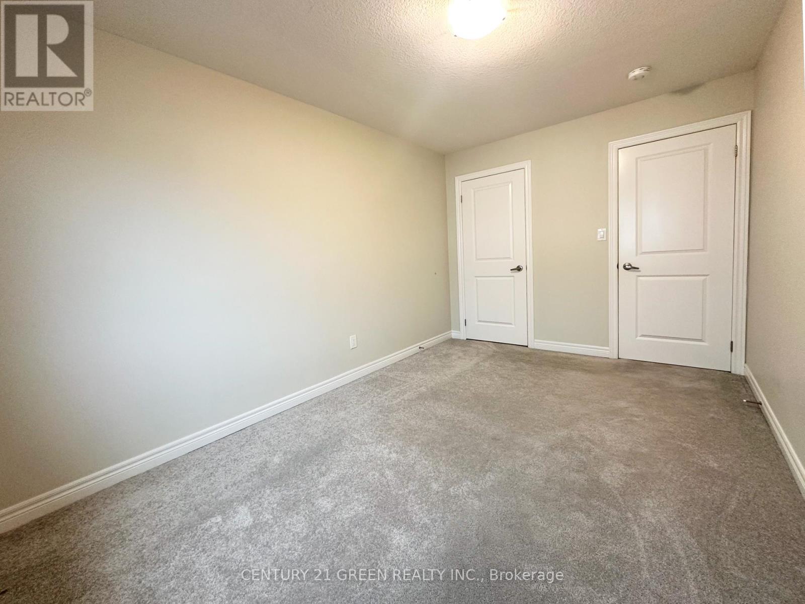 11 Mia Drive, Hamilton, Ontario  L9B 1K2 - Photo 15 - X12196571