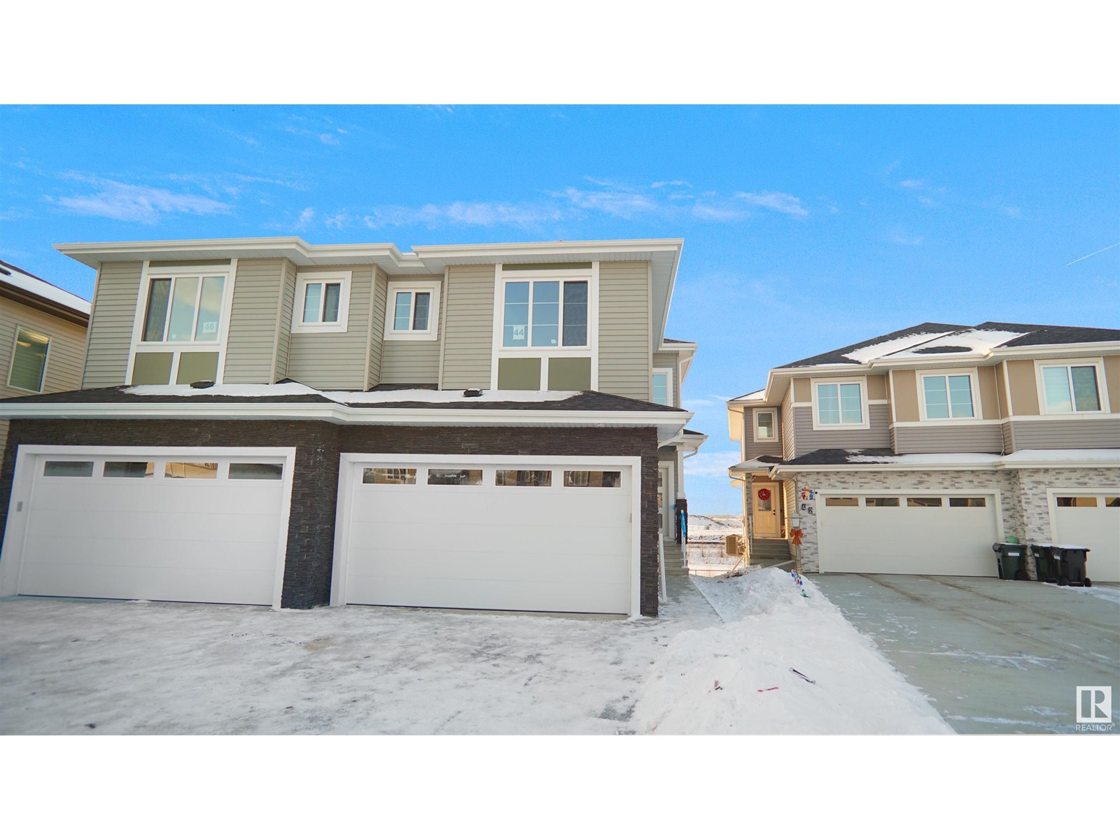 Property at 4 AXELWOOD CRESENT image 1