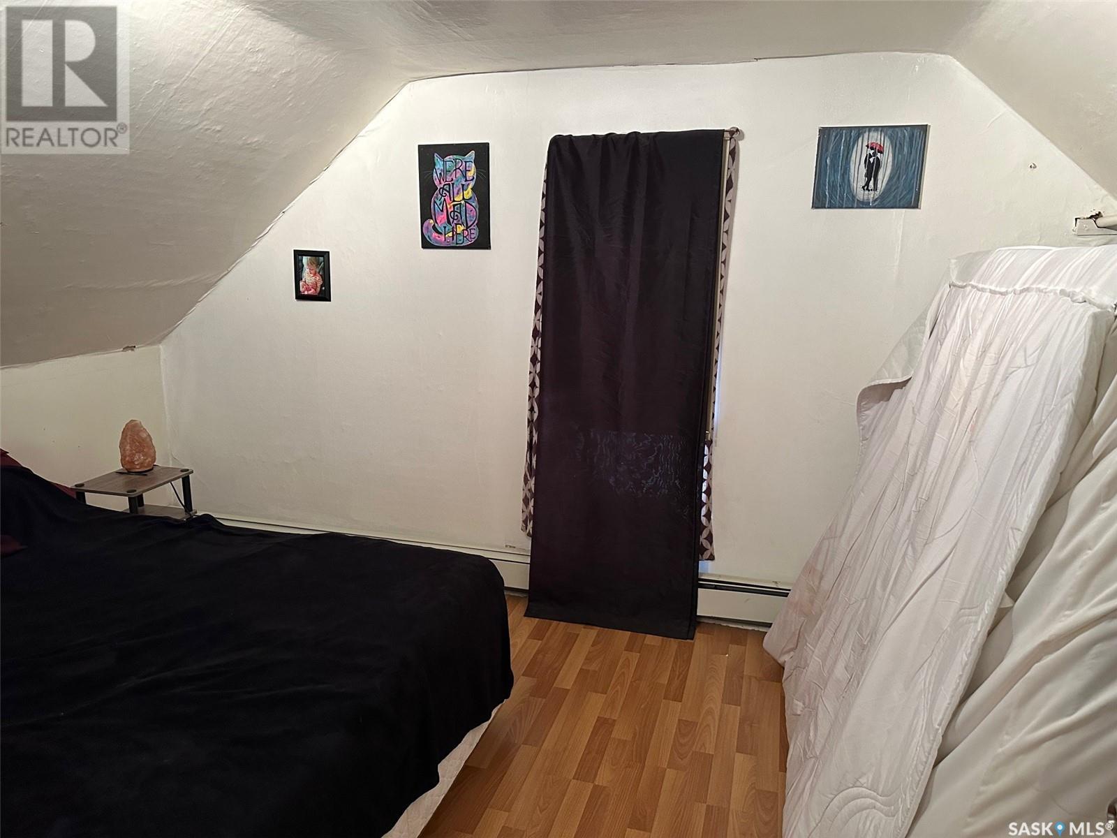 921 3rd Street, Estevan, Saskatchewan S4A 0R2 - Photo 13 - SK009641