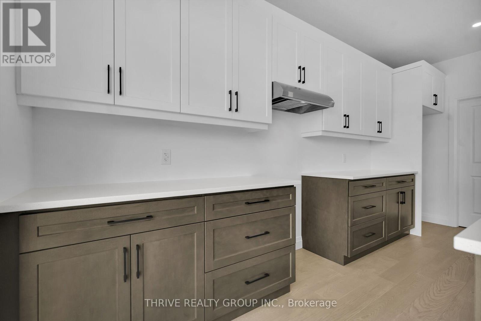 3084 Buroak Drive, London North (North S), Ontario  N6G 3M1 - Photo 12 - X12229121