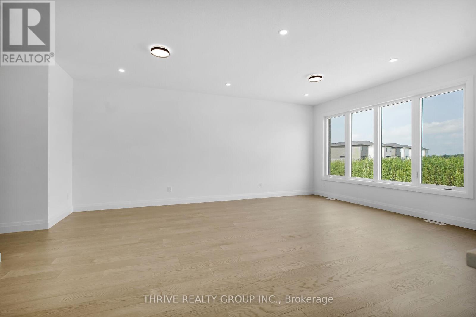 3084 Buroak Drive, London North (North S), Ontario  N6G 3M1 - Photo 14 - X12229121